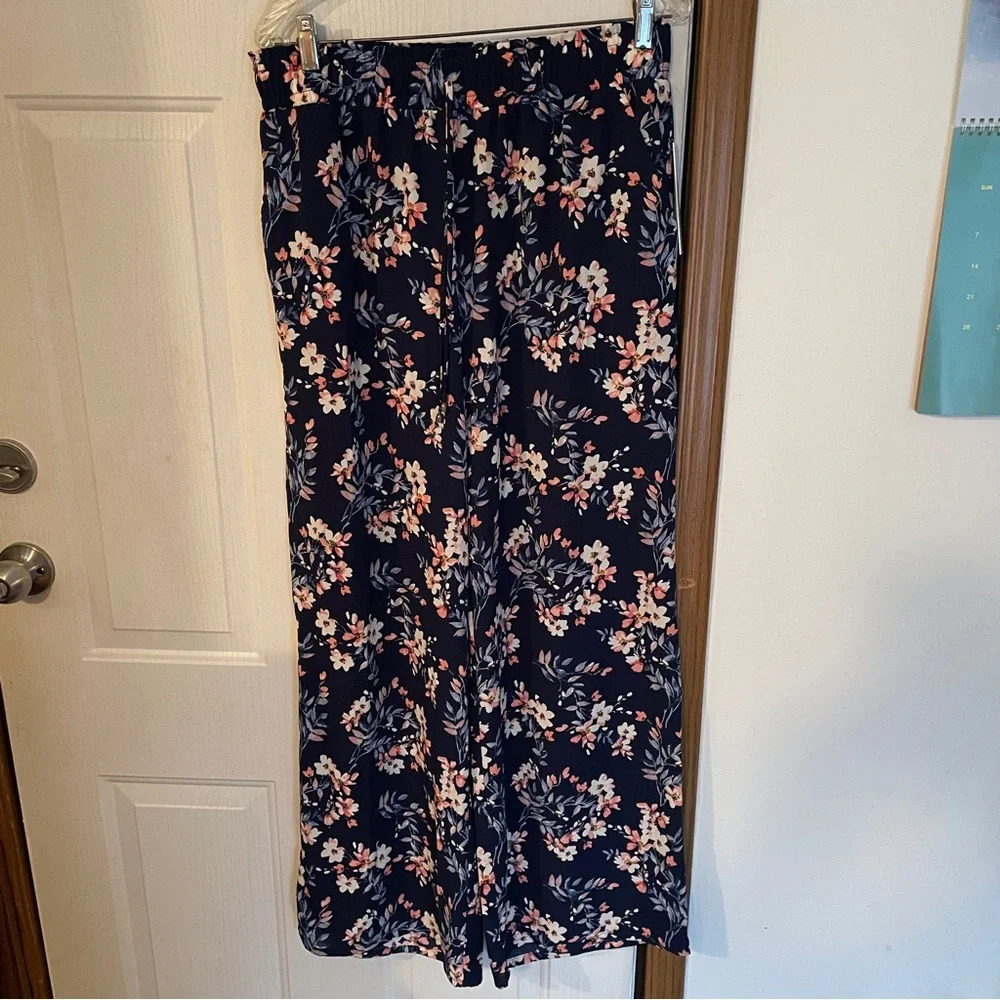 ❤️(2for20)SALE❤️NWT Wide leg pants Joe B. By Joe Benbasset Loose Juniors/Ladies